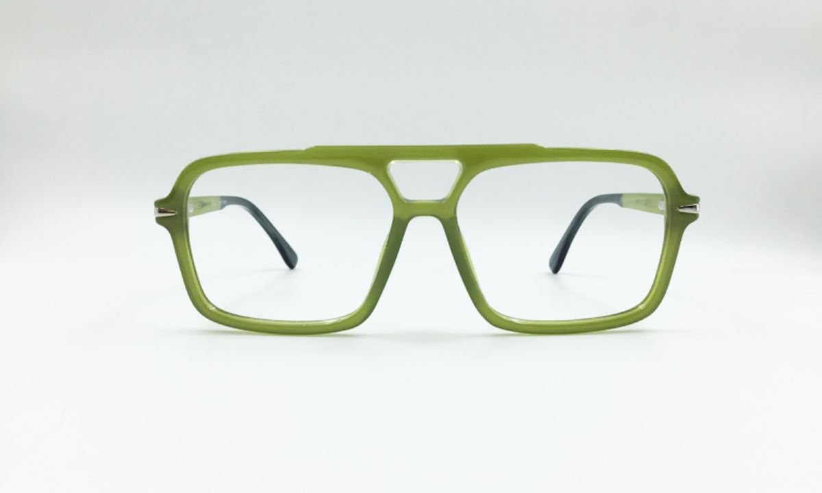 Daily eye care tips