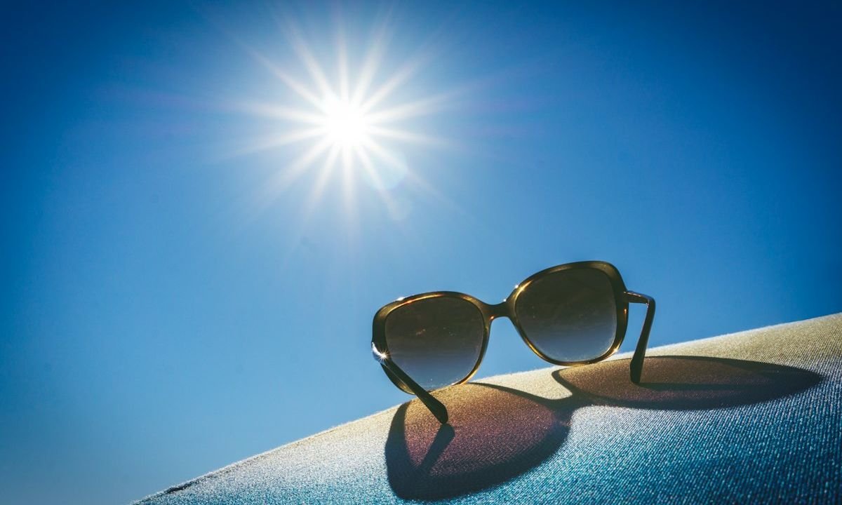 Sunglasses & UV